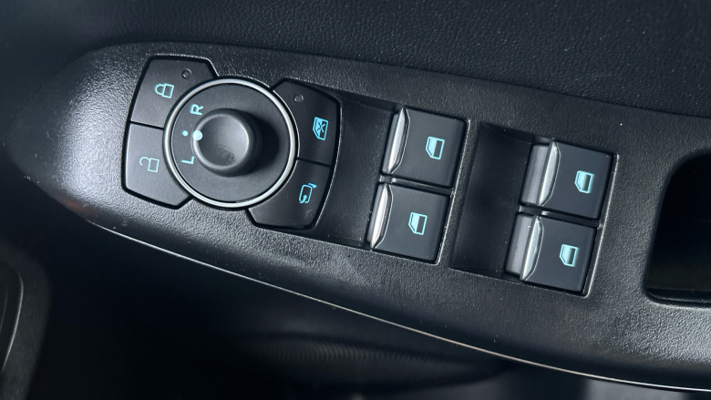 Ford Puma 1.0 EcoBoost Hybrid mHEV 155 ST-Line X 5dr Petrol Hatchback